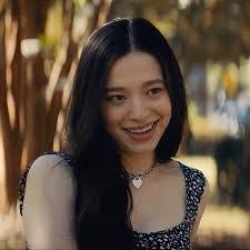 Amber Mickey's Instagram, Twitter & Facebook