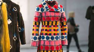 Neoprene exhibits good chemical stability and maintains flexibility over a wide. Das Brautkleid Aus Neopren Kunst