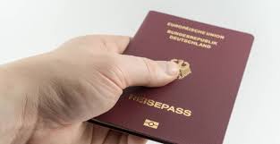 Die deutsche staatsangehörigkeit, auch deutsche reichsangehörigkeit, deutsche staatsbürgerschaft oder deutsche reichsbürgerschaft genannt, kennzeichnet die angehörigkeit von deutschen zum rechtsfähigen, aber derzeit handlungsunfähigen staat namens deutsches reich. Einburgerung Und Staatsangehorigkeit Ministerium Fur Inneres Digitalisierung Und Migration Baden Wurttemberg
