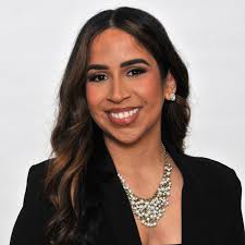 Amarilys Rivera's Instagram, Twitter & Facebook