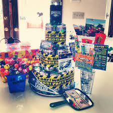 Other relatives, including mothers, are not recommended to buy a 50th birthday gift for dad themselves and then present it as a child's surprise. Pin On 50 Cake
