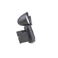 Outdoor motion sensor lights are a great way to add extra security to your home. Eveready 800 Lumens Dual Head Battery Powered Motion Activated Led Sec Decohub Home Outlet Store