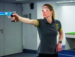 Annika #schleu ist sportsoldatin und wird damit für #tierquälerei auch noch aus steuermitteln subventioniert. Eckpunktepapier Fur Zukunft Der Bundeswehr 203 000 Soldaten Bleiben Als Zielgrosse Deutscher Bundeswehrverband