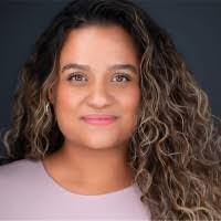 Dinorah Rios's Instagram, Twitter & Facebook