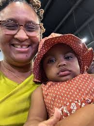 Donisha Harris's Instagram, Twitter & Facebook