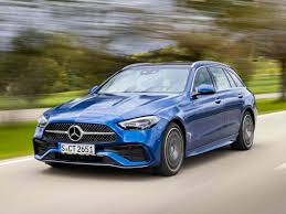 Hallo zusammen, ich fahre schon meinen dritten 220er in der c klasse und bin sehr zufrieden mit dem motor! Mercedes C Klasse T Modell Im Test Neuer Baby Benz Ist Fast Schon Eine S Klasse