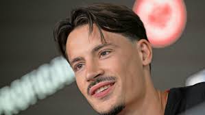 Eintracht Frankfurt holt Robin Koch: Spieler mit Führungsqualitäten