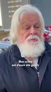 « Mon crime, c’est d’avoir sauvé des vies » Paul Watson est audiencé pour  la troisième fois au tribunal de Nuuk, au Groenland. La justice  groenlandaise doit trancher s’il reste encore en prison ou ...