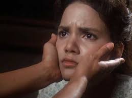 Preview Clip: Queen (1993, Halle Berry, Jasmine Guy, Paul Winfield, Danny  Glover, Dennis Haysbert)