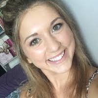 Aimee Goetz's Instagram, Twitter & Facebook