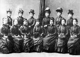 1890年3月 東京女子師範学校高等師範科卒業生 現在のお茶の水女子大学 女子中等教員の養成機関である 歴史 大正時代 ノスタルジー
