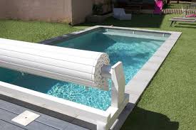 une piscine en beton 6x3 m contemporain piscine piscine rectangulaire piscine piscine bois