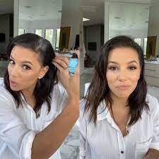 Quelles en sont les causes ? Les Raisons De La Chute De Cheveux Chez Les Femmes Le Vrai Du Faux Madame Figaro