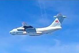 Kenapa kapal terbang di cat dan berwarna putih? China 16 Pesawat Militer Yang Terbang Di Malaysia Hanya Latihan Rutin Halaman All Kompas Com
