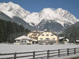 Consulta le recensioni di 192 viaggiatori che sono stati al hotel bagni di salomone (n.7 su 17 hotel a rasun anterselva) e guarda 139 foto delle stanze! Hotel Bagni Salomone 3 Stelle Anterselva