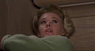 ESPECIAL MANI KAUL: DEBAJO DE LA SUPERFICIE: CINEMATOGRAFRÍA Y TIEMPO, POR  MANI KAUL