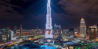 Di posisi kedua adalah shanghai tower dengan ketinggian mencapai 632 meter. Menariknya Berkunjung Ke Gedung Tertinggi Di Dunia Burj Khalifa Merdeka Com