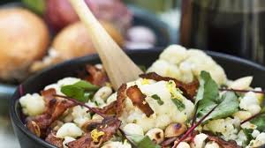 Blumenkohlsalat Mit Mangold Und Mandeln Rezept Rezepte Blumenkohlsalat Rezepte Mit Blumenkohl