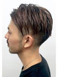 heel 上杉秀明 ワイルドツーブロックモヒカン サイドパート heel ginza ヒール ギンザ をご紹介 2018年春の最新ヘアスタイルを300万点以上掲載 ミディアム ショート ボブなど豊富な条件でヘアスタイル 髪型 アレンジをチェック メンズ ヘアスタイル ヘア