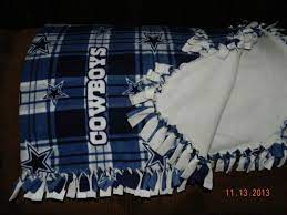 Pin By Rhonda Bruhin On Made By Me Fleece Tie Blankets Knot Blanket Tie Blankets
