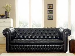 Dengan banyaknya jenis kursi yang beredar, harga kursi juga beraneka ragam. Pilih Mana Sofa Kulit Asli Vs Sintetik Selera Id