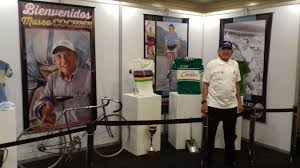 Martín emilio cochise rodríguez gutiérrez (born april 14, 1942 in medellín) is a former colombian cyclist who competed on road and track.on the train he was a specialist in tracking; El Museo De Cochise Rodriguez El Recuerdo Del Eterno Campeon