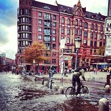 Herbstliches Hochwasser Am Hamburger Fischmarkt Hamburg Europapassage Europapassagehamburg Hamburg Stadt Hamburg Hamburg Tipps