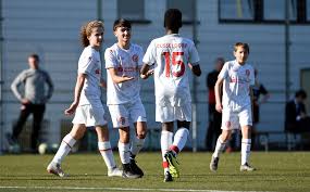 Zur bildershow von fortuna düsseldorf u10 Fortuna Dusseldorf 1895 U12 Und U14 Sammeln Tolle Erfahrungen Beim Fortuna Cup