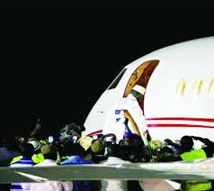 Tinubu was born on 29 march 1952 in osun state, nigeria. Revealed How Tinubu S Private Jet Used To Fly Yahya Jammeh From Gambia See Photo News Proofs