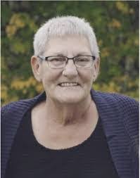 Donna Baron's Instagram, Twitter & Facebook