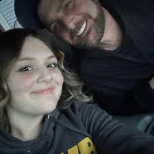 Looking for someone or some ppl in Georgetown/Scott County area willing to  help out a noob. Have equipment and some locations.