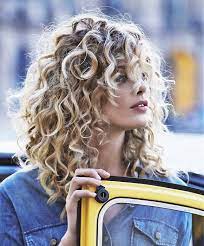 Jean Louis David Long Blonde Curly Hair Styles Ukhairdressers Com Girl Haircuts Curly Hair Styles Naturally Curly Hair Styles