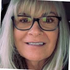 Michelle Banh's Instagram, Twitter & Facebook