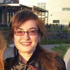 Amber Mirza's Instagram, Twitter & Facebook