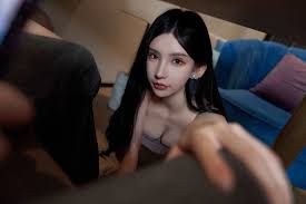 秀人最骚嫩模『周于希』8月最新高价大尺度剧情私拍色诱邻居老公校园霸凌