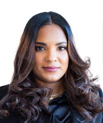 Carina Polanco's Instagram, Twitter & Facebook