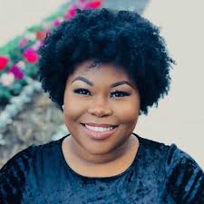 Black always looks good 💃🏾 #littleblackdress