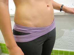 .groin near the area where my leg meets my groin, and frequently radiates upwards into my groin. Tucking Wikipedia