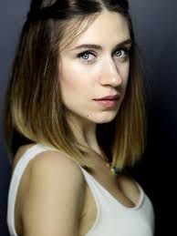 Bir Aile Hikayesi" Vazgeçme... (TV Episode 2019)