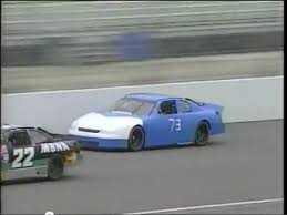 Much better racing than 1 or 2 at the front and then a bunch of backmarkers half a lap to a lap behind. What Is The Story Behind This Nascar