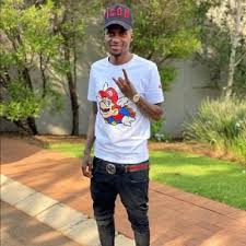 In an instagram live video with his friend, musician dj maphorisa, lorch denied being in a relationship with the former skeem saam actress. Thembinkosi Lorch Thembinkosilor7 Twitter