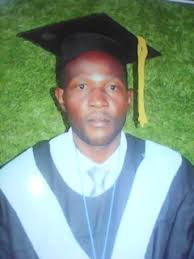 UBATIZO WA KWELI NI UPI? Swali la 1: NINI MAANA YA UBATIZO? Neno, ubatizo  linatokana na neno la kiyunani “Baptiso”. Na neno hili lina maana ya  “kutosa” au “kuzamisha”. Neno hili lilipatikana