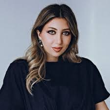 Tatevik Hovsepyan's Instagram, Twitter & Facebook