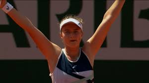 She has good service, she plays forehand and backhand. Barbora Krejcikova Archives Nach Welt