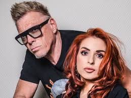 Loredana De Amicis, de vrouw van Pat Krimson: 'Dat ik verliefd zou worden  op iemand 21 jaar ouder dan ik, had ik nooit gedacht '