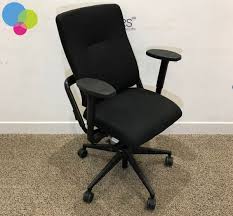 Rohde Grahl Xenium Classic Chair Net Price 395 00 Synchronised Tilt Mechanism Weight Adfjustment Is Individ Ual Buy Used Furniture Classic Chair Used Chairs
