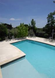 Un Choix De Couleur Pertinent Pour La Plage De Piscine Pour le treillis soudé, utilisez du treillis dénommé st25. couleur pertinent pour la plage de piscine