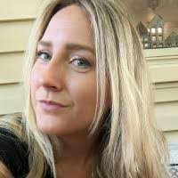 Caitlin Lang's Instagram, Twitter & Facebook