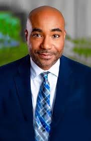 Scott Gist's Instagram, Twitter & Facebook