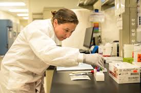 AAFES senior enlisted advisor visits Warren